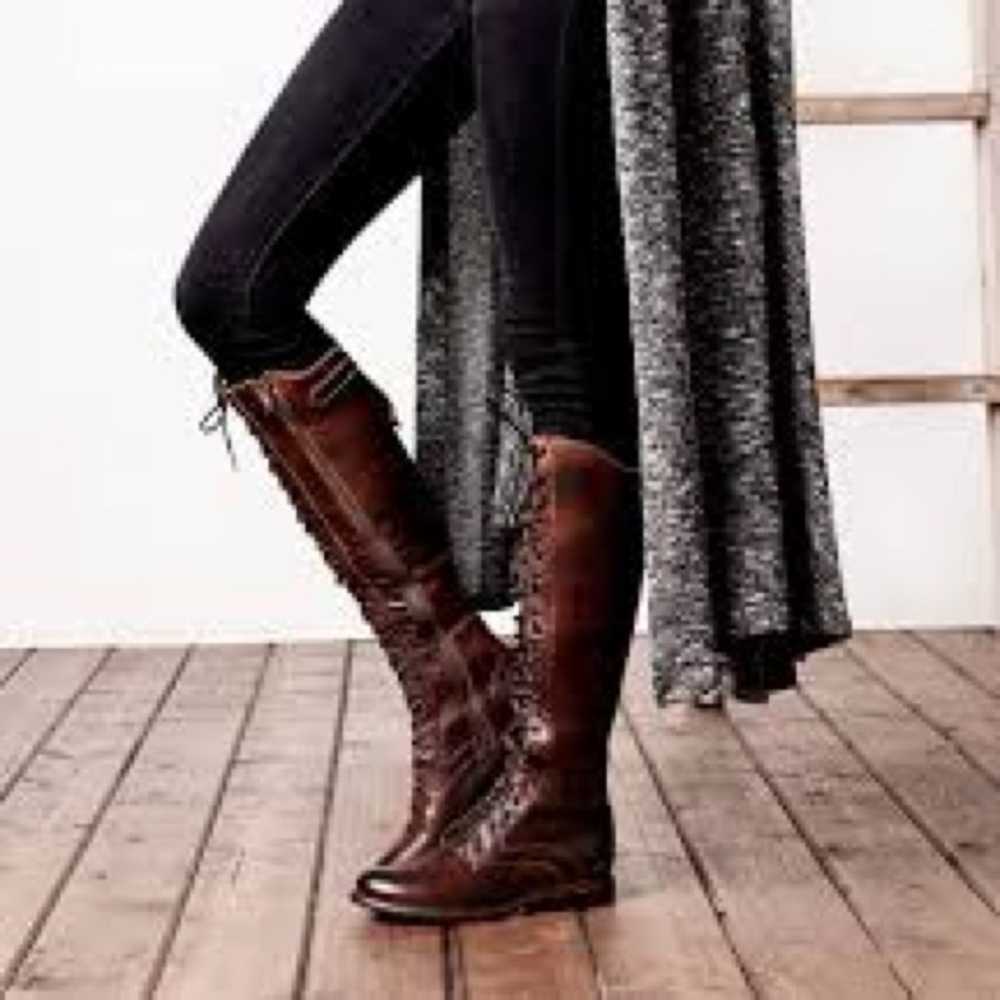 EUC Bed Stu Della leather Teak Lace-Up boots cobbler made Goodyear welted.